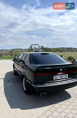 Ліфтбек Saab 9000 1993 в Шумську