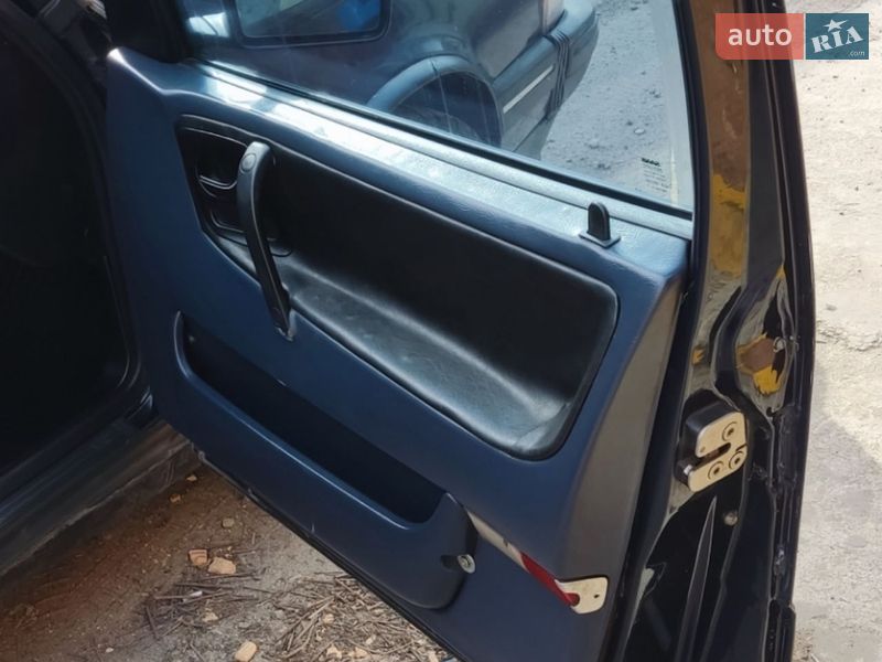 Седан Saab 9000 1993 в Одессе