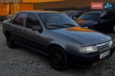 Лифтбек Saab 9000 1989 в Одессе