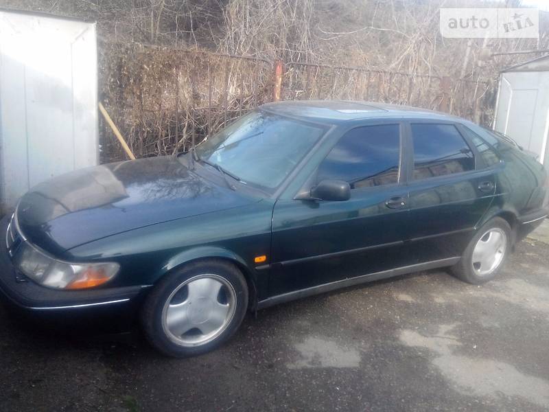 Saab 900 1996 года