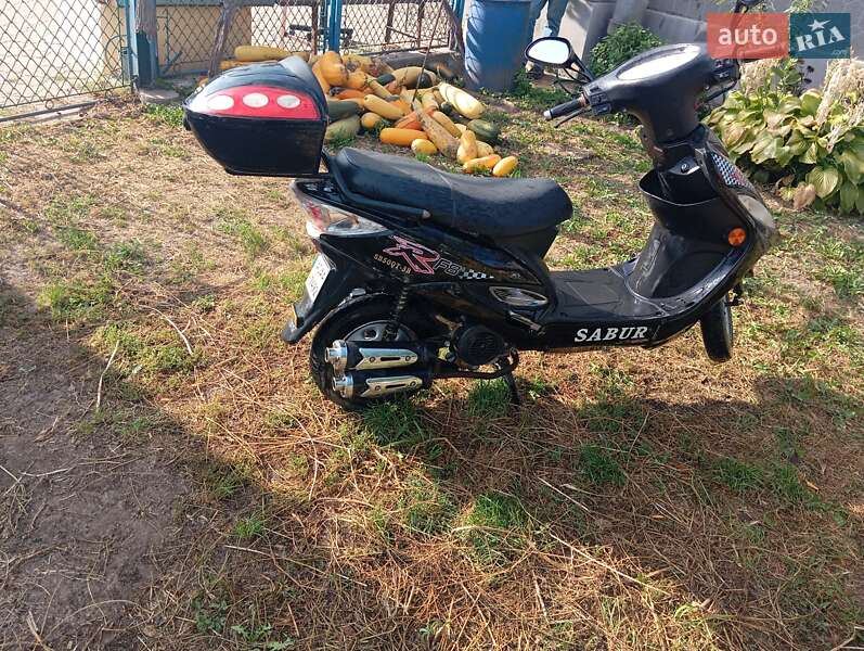 Скутер Sabur SB 2008 в Дубно