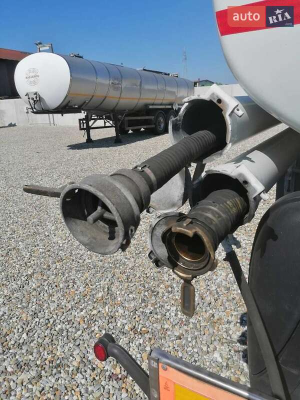 Цистерна полуприцеп SACIM SCX 2007 в Днепре