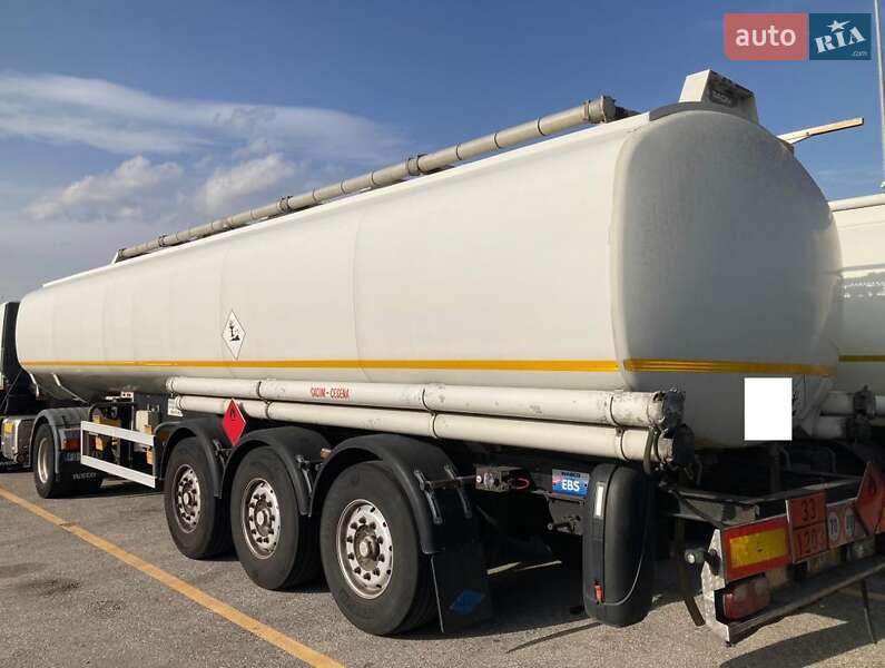Цистерна полуприцеп SACIM SCX 2007 в Днепре