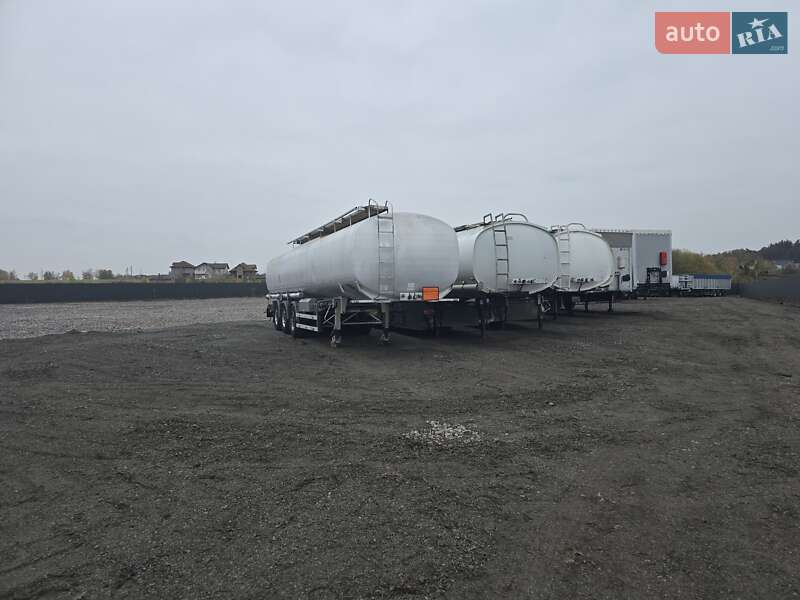 Цистерна полуприцеп SACIM SCX 2003 в 