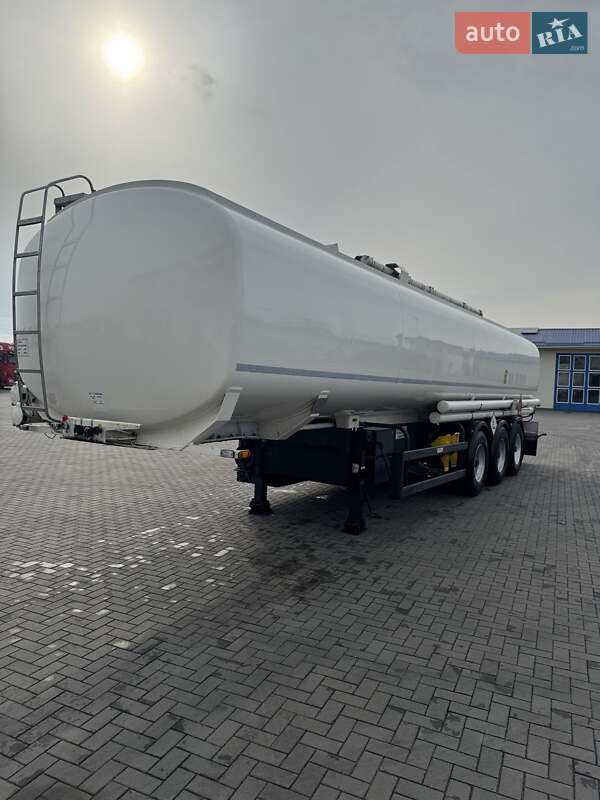 Цистерна полуприцеп SACIM SCX 2001 в Кременчуге фото 2 Цистерна полуприцеп SACIM SCX 2001 в Кременчуге