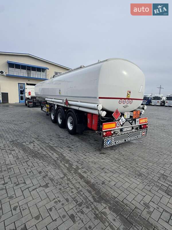 Цистерна полуприцеп SACIM SCX 2001 в Кременчуге фото 7 Цистерна полуприцеп SACIM SCX 2001 в Кременчуге