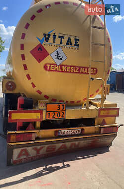 Цистерна Sahin Tanker 3FT 2009 в 
