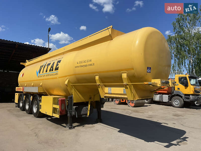 Цистерна Sahin Tanker 3FT 2009 в Бахмаче