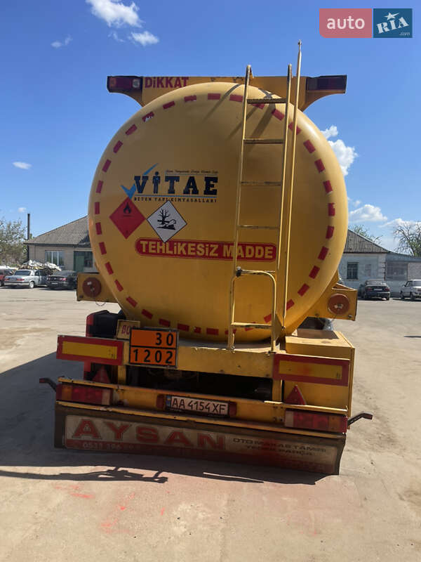 Цистерна Sahin Tanker 3FT 2009 в Бахмаче