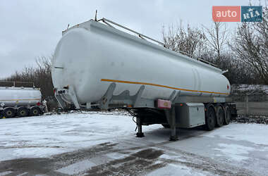 Цистерна полуприцеп Sahin Tanker 3FT 2012 в 