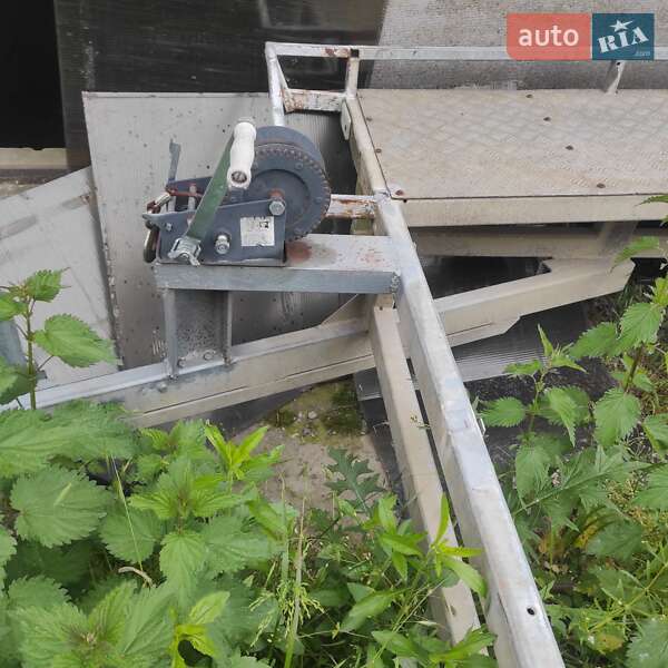 Лафет Sam 2600 2001 в Чопі