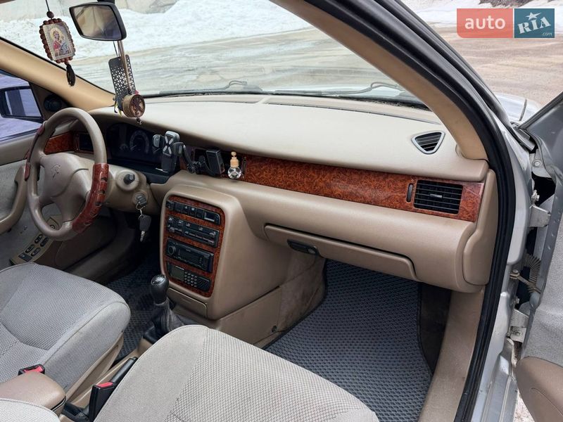 Седан Samand Ikco 2007 в Золотоноше