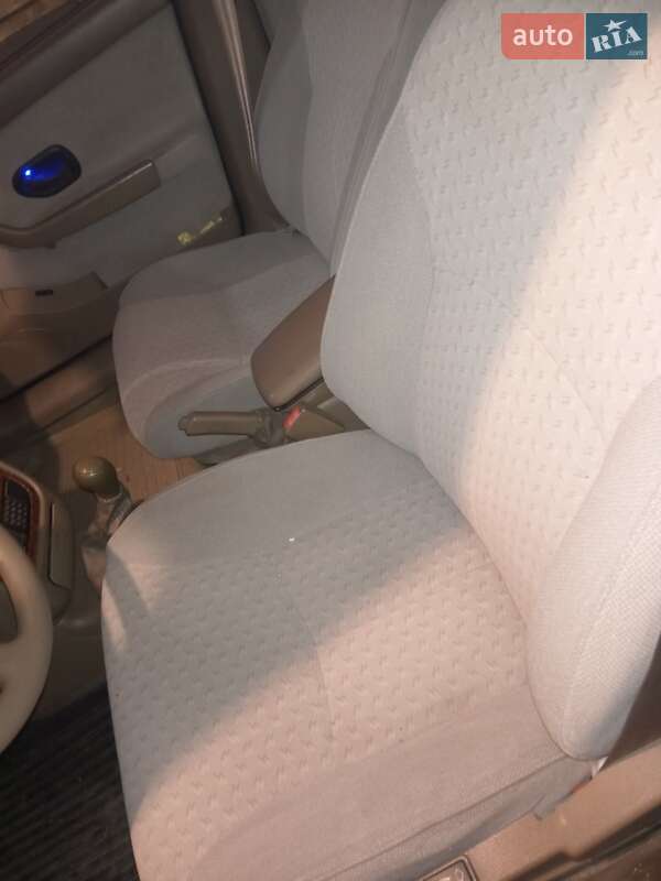 Седан Samand LX 2008 в Першотравенську