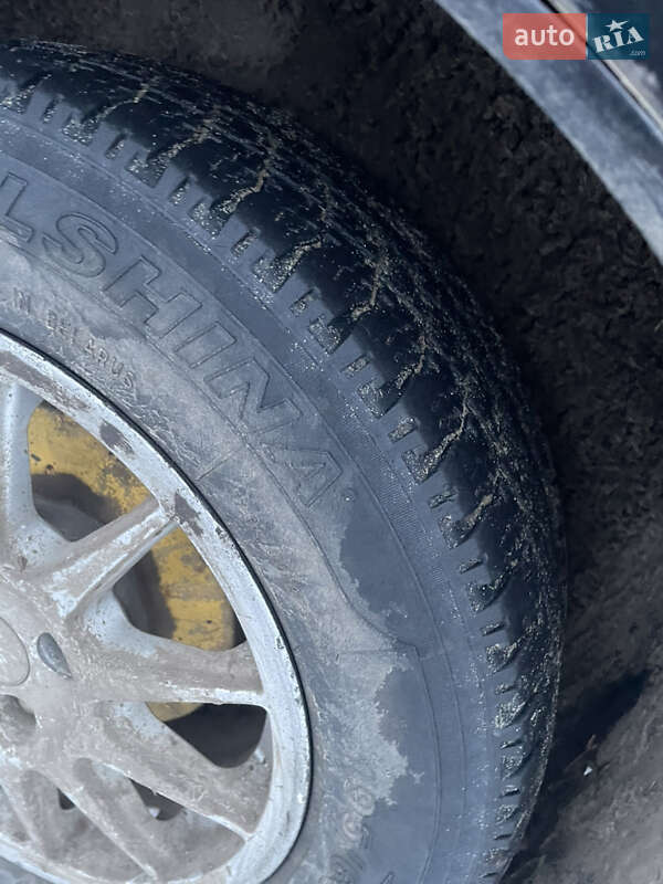 Седан Samand LX 2005 в Балаклії