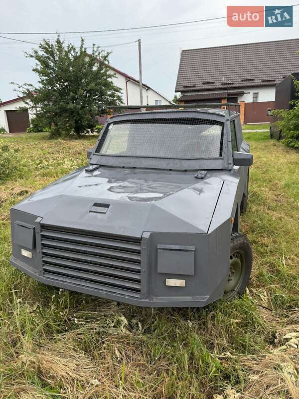 Саморобний Саморобний авто