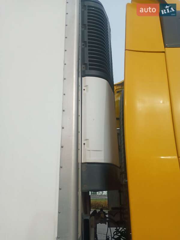 Рефрижератор напівпричіп Samro Frappa 2001 в Кобеляках