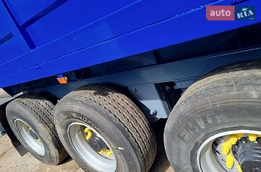 Самоскид напівпричіп Samro SR 334 1994 в Харкові