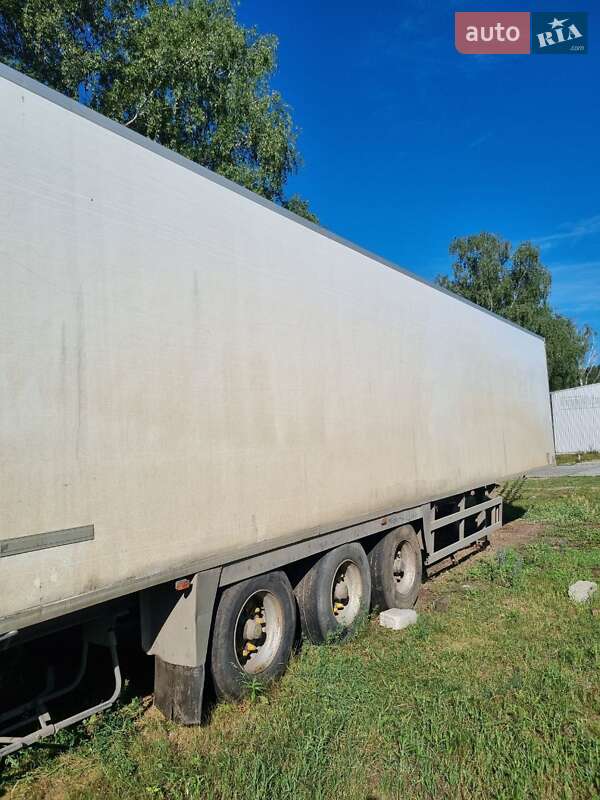 Рефрижератор напівпричіп Samro ST 2005 в Харкові