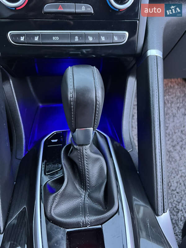 Позашляховик / Кросовер Samsung QM6 2016 в Вінниці