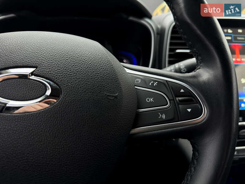 Позашляховик / Кросовер Samsung QM6 2017 в Києві