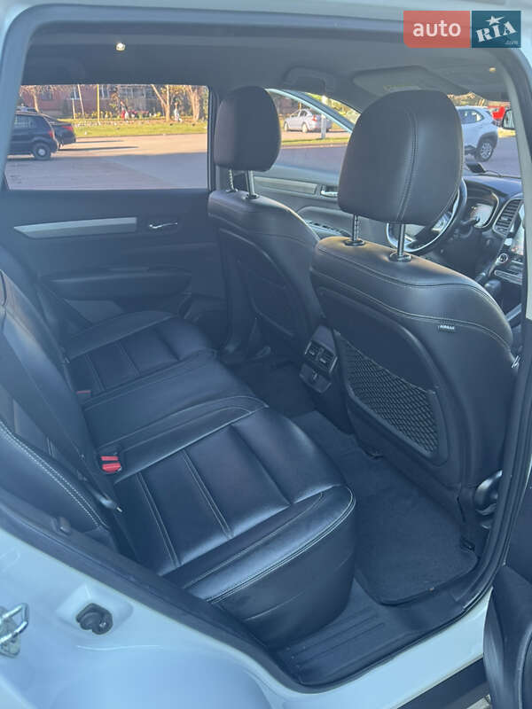 Внедорожник / Кроссовер Samsung QM6 2016 в Ужгороде фото 17 Внедорожник / Кроссовер Samsung QM6 2016 в Ужгороде