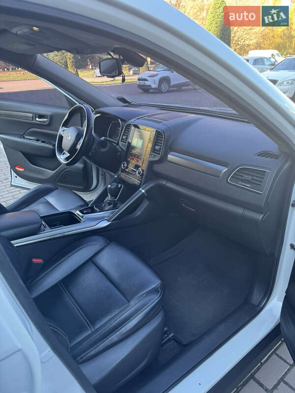 Внедорожник / Кроссовер Samsung QM6 2016 в Ужгороде фото 19 Внедорожник / Кроссовер Samsung QM6 2016 в Ужгороде