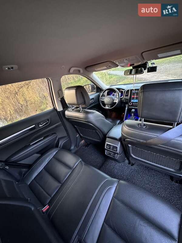 Позашляховик / Кросовер Samsung QM6 2017 в Львові