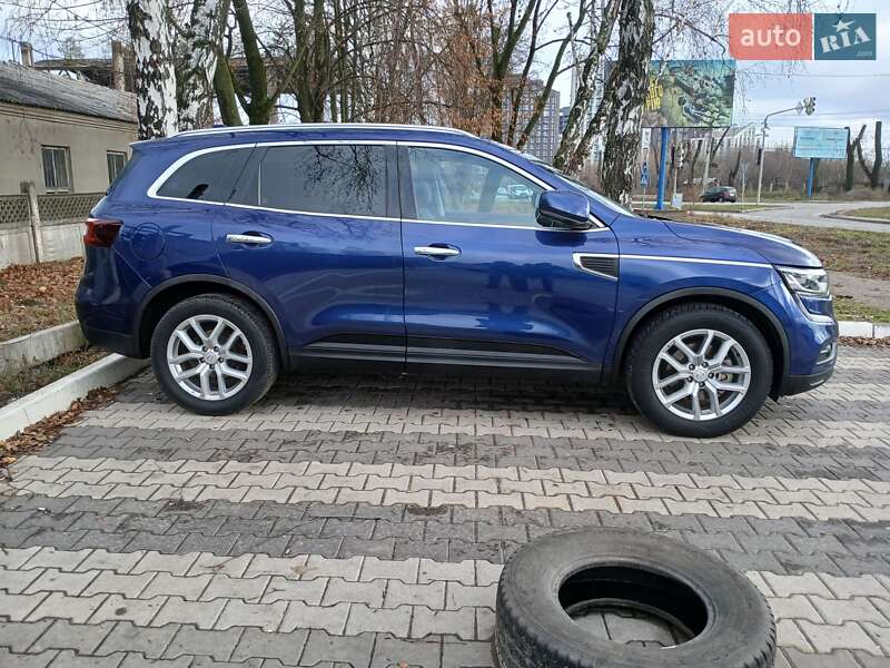 Позашляховик / Кросовер Samsung QM6 2016 в Києві