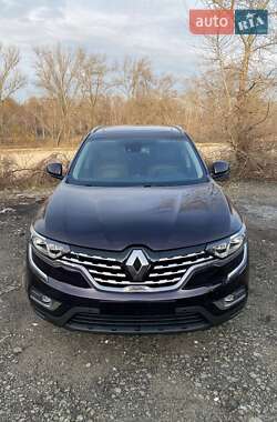 Внедорожник / Кроссовер Samsung QM6 2017 в Киеве