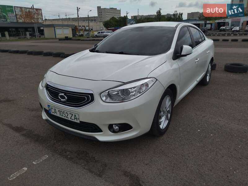 Седан Samsung SM3 2015 в Черкассах