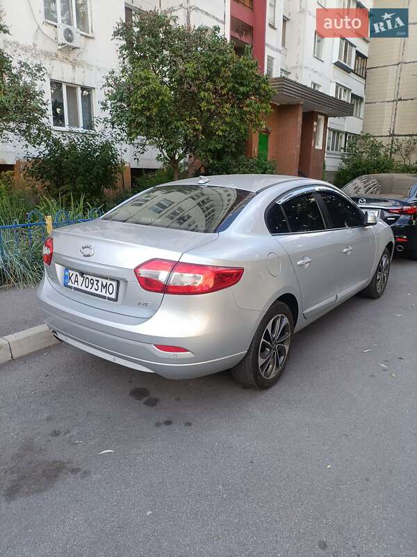 Седан Samsung SM3 2014 в Києві