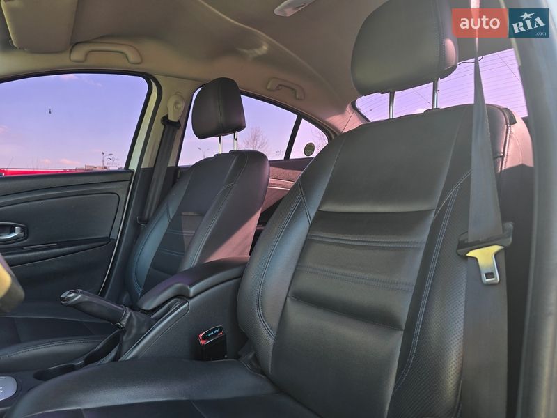 Седан Samsung SM3 2019 в Хмельницком