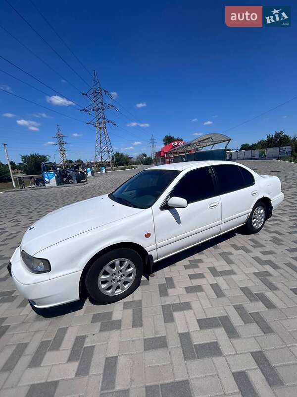 Седан Samsung SM5 2003 в Днепре
