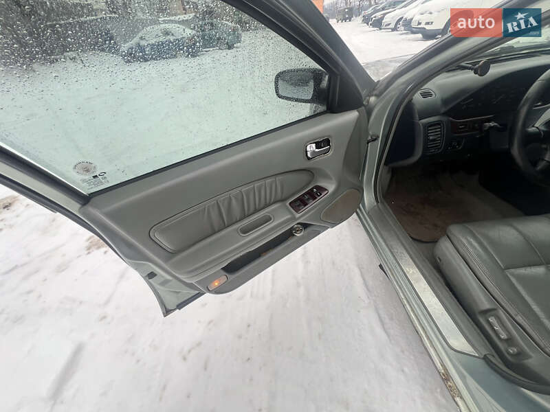 Седан Samsung SM5 2004 в Білій Церкві