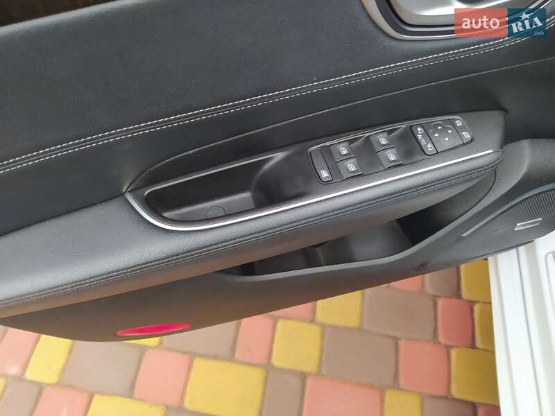 Седан Samsung SM6 2016 в Миронівці