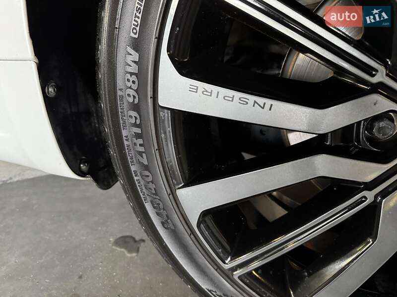 Седан Samsung SM6 2023 в Киеве