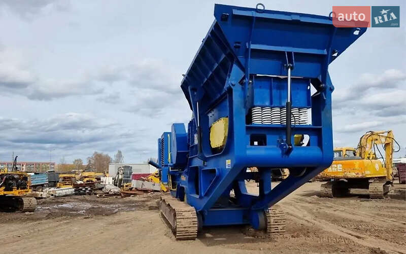 Дробильная установка, дробилка Sandvik QH 330 2009 в 