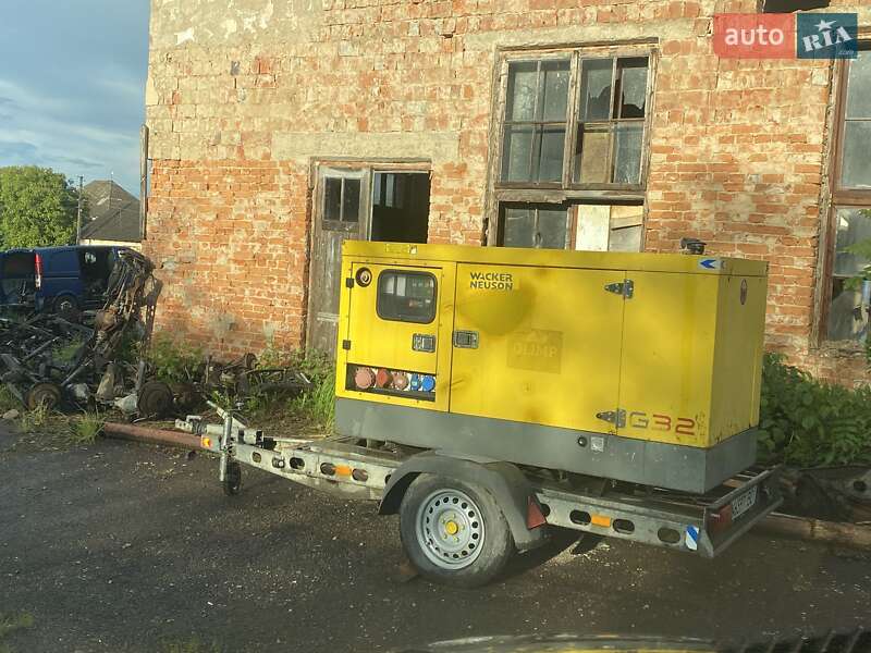 Легковой прицеп Сантей  3000-51 2012 в Ужгороде