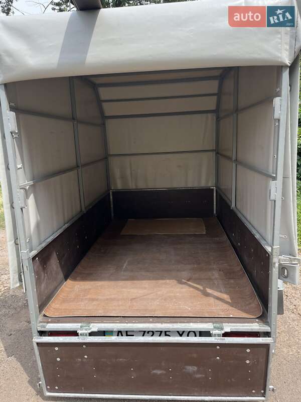 Легковий причіп Сантей 750-131 2013 в Кривому Розі