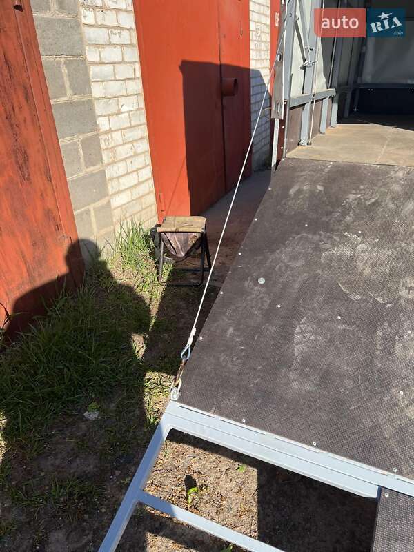 Легковой прицеп Сантей 750-321 2013 в Киеве фото 11 Легковой прицеп Сантей 750-321 2013 в Киеве