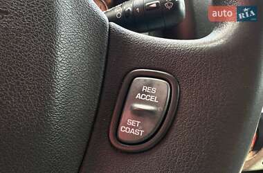 Внедорожник / Кроссовер Saturn Vue 2004 в 