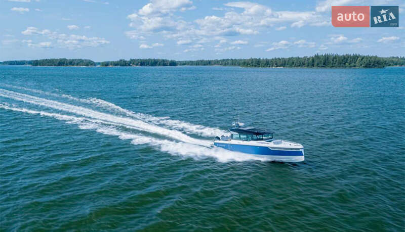 Моторна яхта Saxdor 320 2022 в Одесі