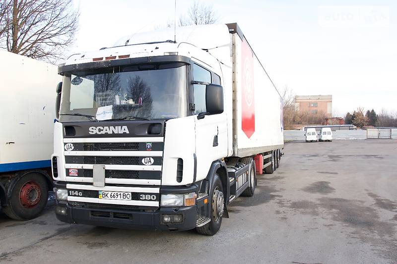 Тягач Scania 114 2000 в Ровно