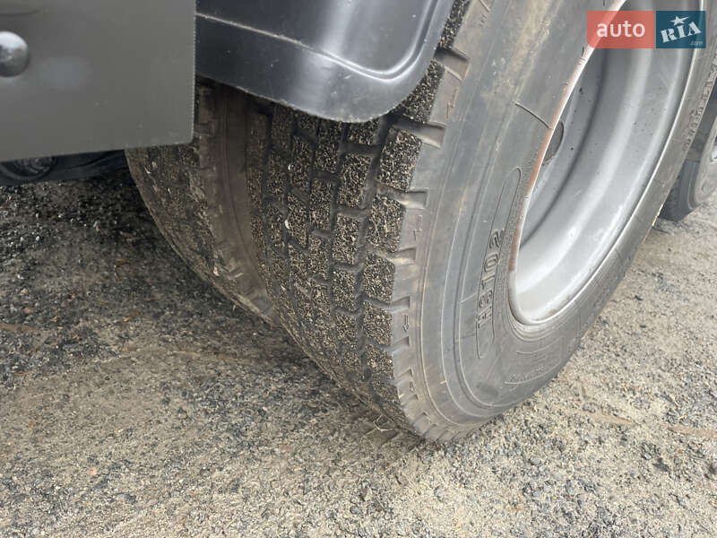 Кран-манипулятор Scania 114 2003 в Киеве