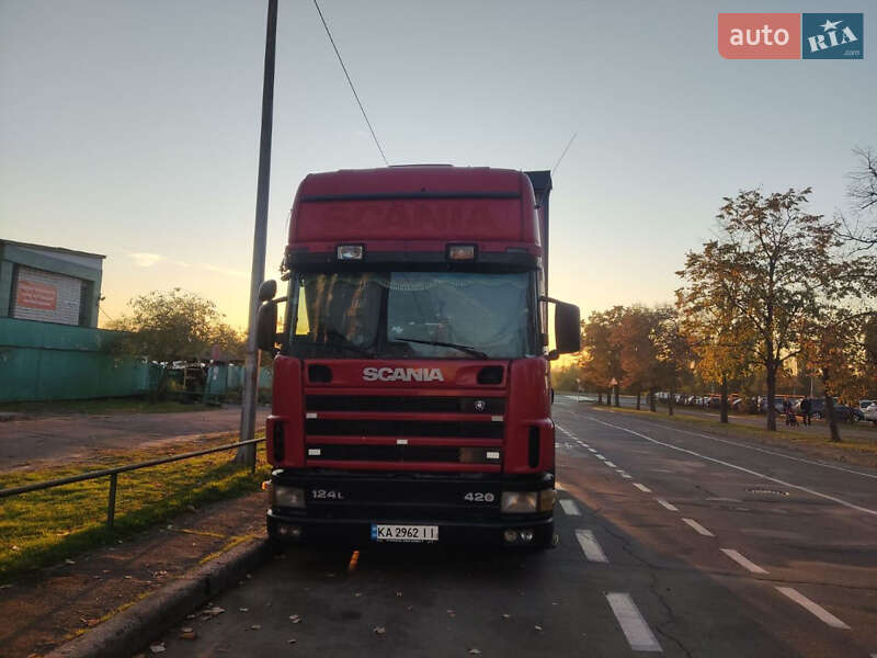 Scania 124 2005