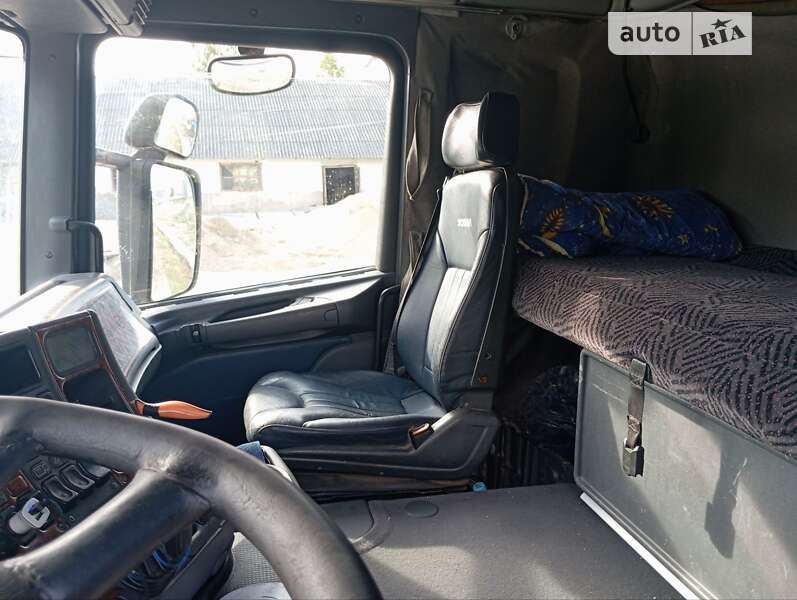 Тягач Scania 164L 2001 в Зборове