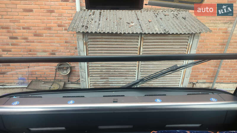 Туристичний / Міжміський автобус Scania CN 2008 в Чернівцях