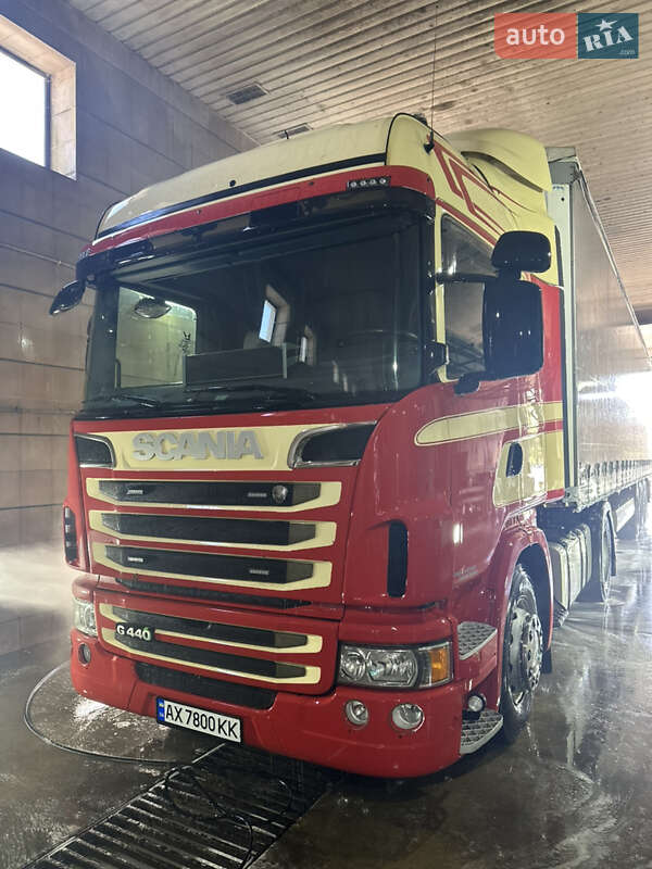 Тягач Scania G 2012 в 