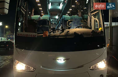 Туристический / Междугородний автобус Scania Irizar 2006 в 