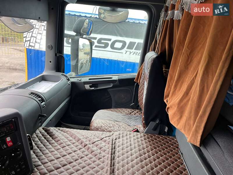 Тягач Scania P 2008 в Києві